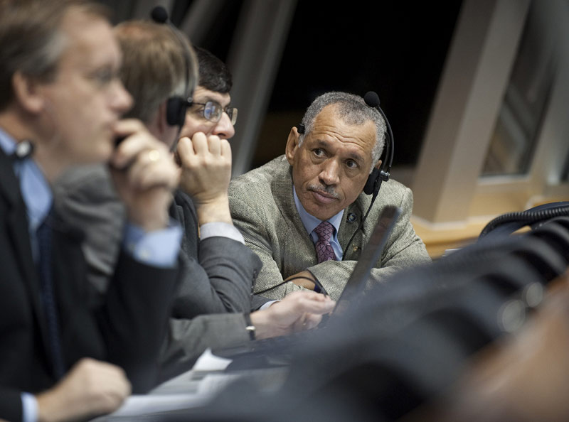 NASA’s New Marching Orders Favor States Hit by Moon Program’s Loss